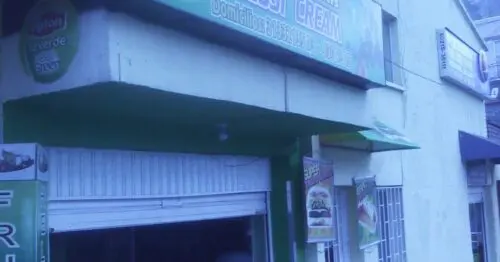 HELADERIA FRUTERIA FRESSI CREM HELADERIA FRUTERIA FRESSI CREM